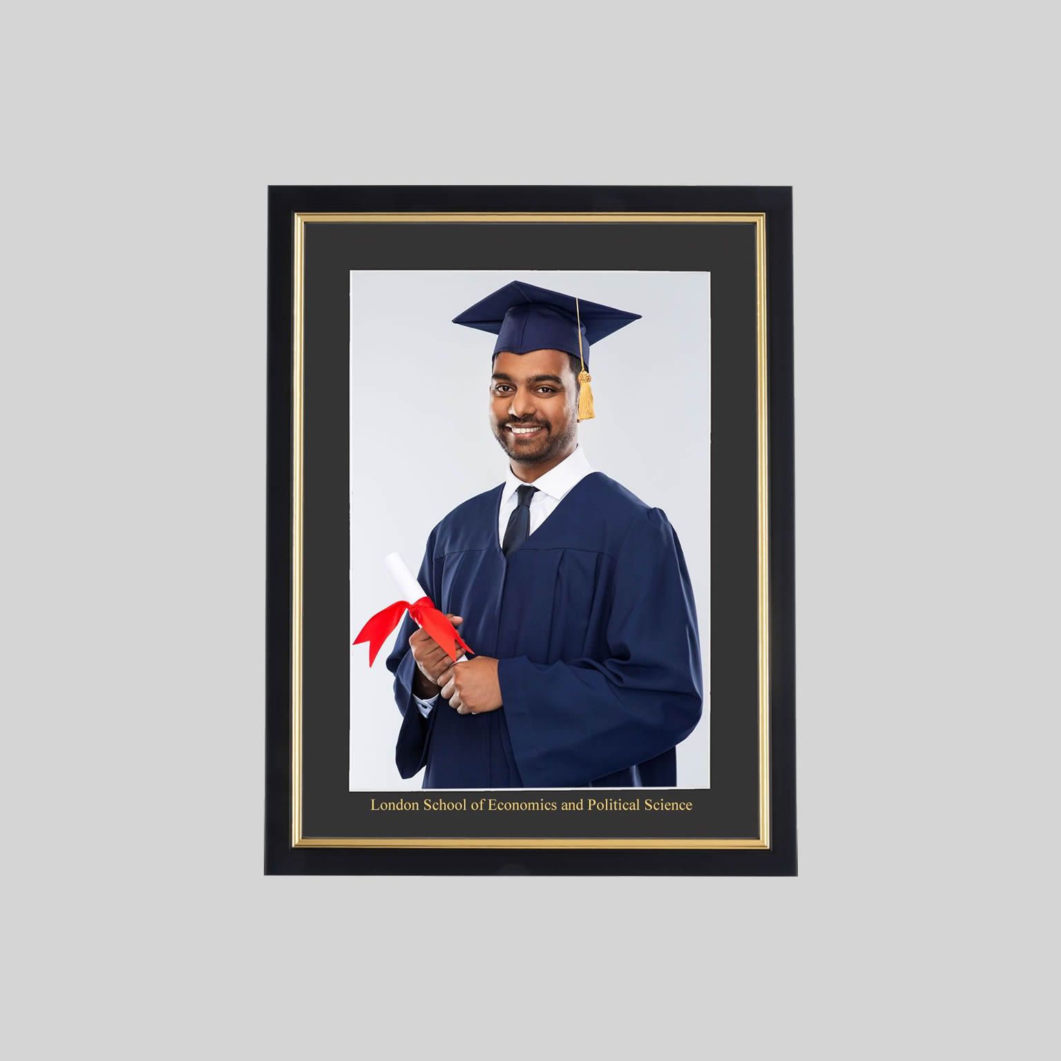 lonecon-bg-6x4photo-1536x1536