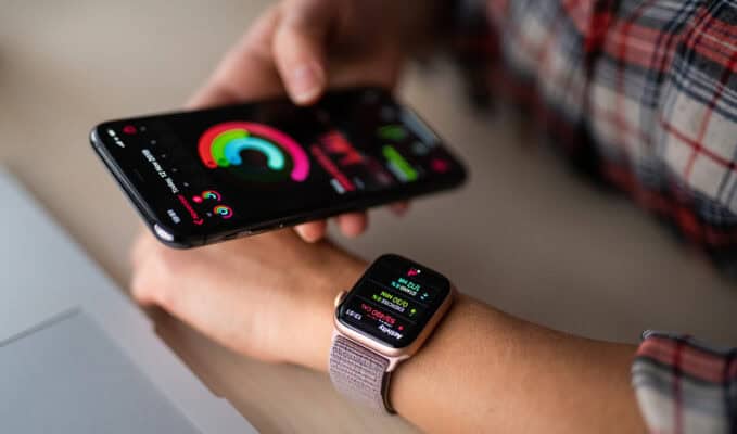 Smart watch gift idea for university graduate